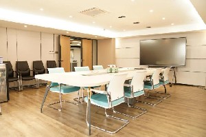 Môi trường làm việc trụ sở chính Công ty Cổ phần Hàng Cơ Chiết Giang